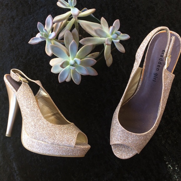 Madden Girl Shoes - Madden Girl gold glitter platform peep toe heels
